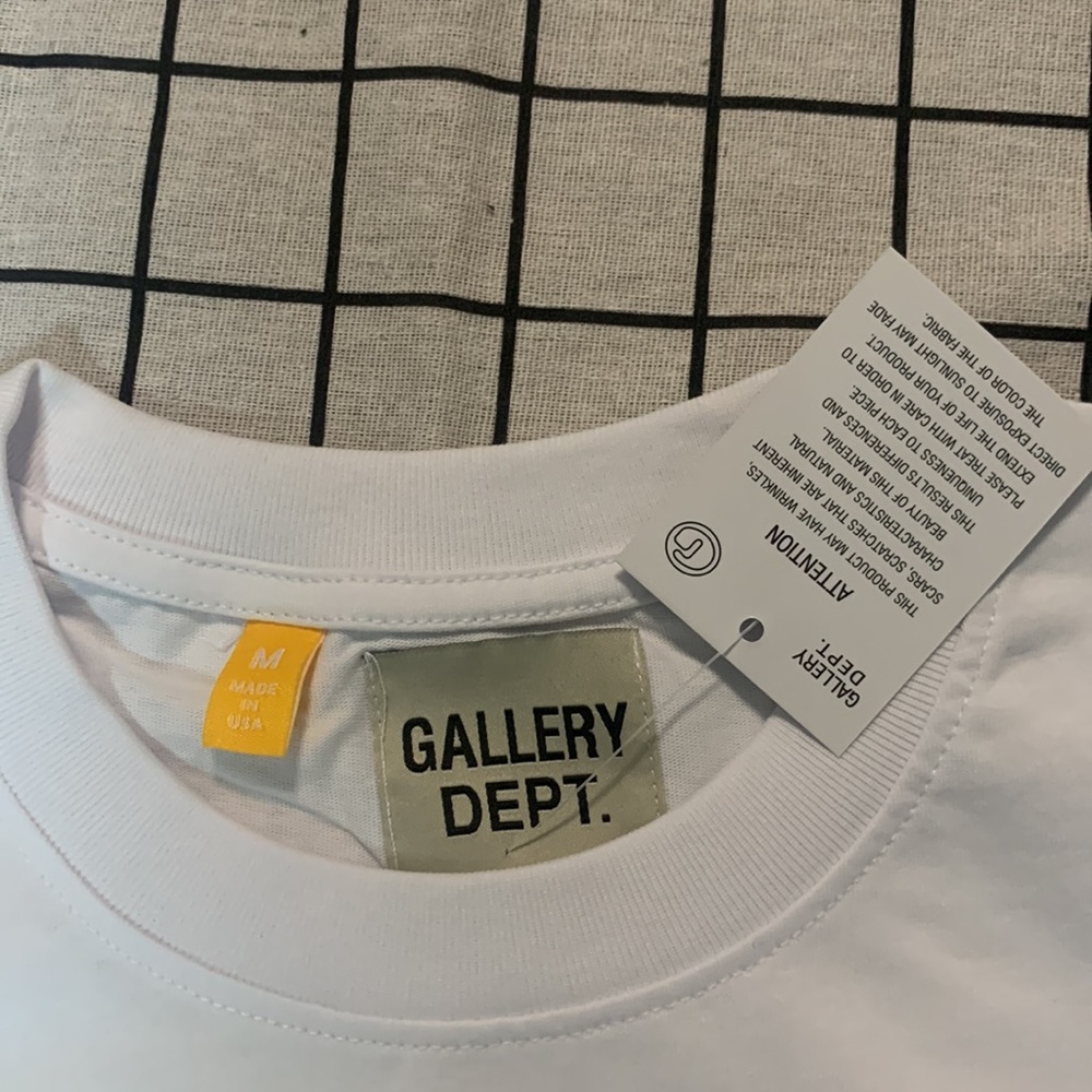 Gallery Dept. Signature Crewneck | Luxe Cotton | Minimalist Logo - Picture 6 of 6